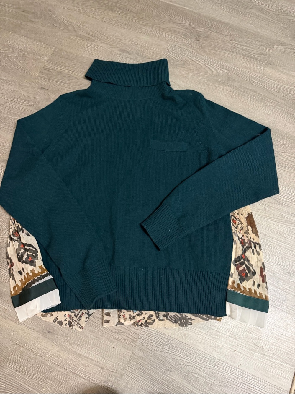 Women’s Green Boho Mixed Media Pleated Back Sweater